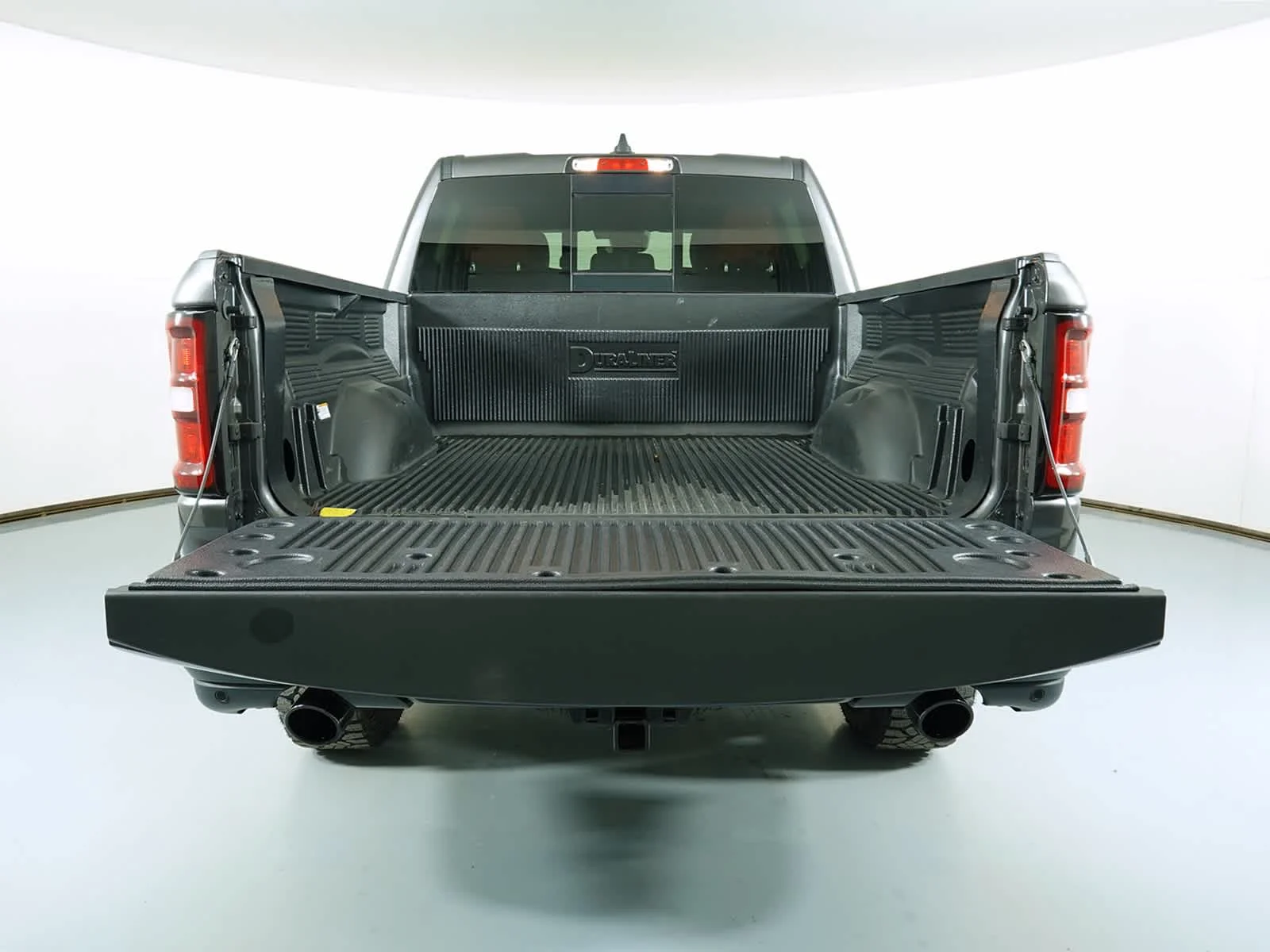 Used 2026 Granite Crystal Metallic Clearcoat Ram Rebel image 6