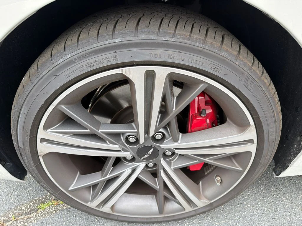 Used 2025 Gray Genesis 2.5T image 11