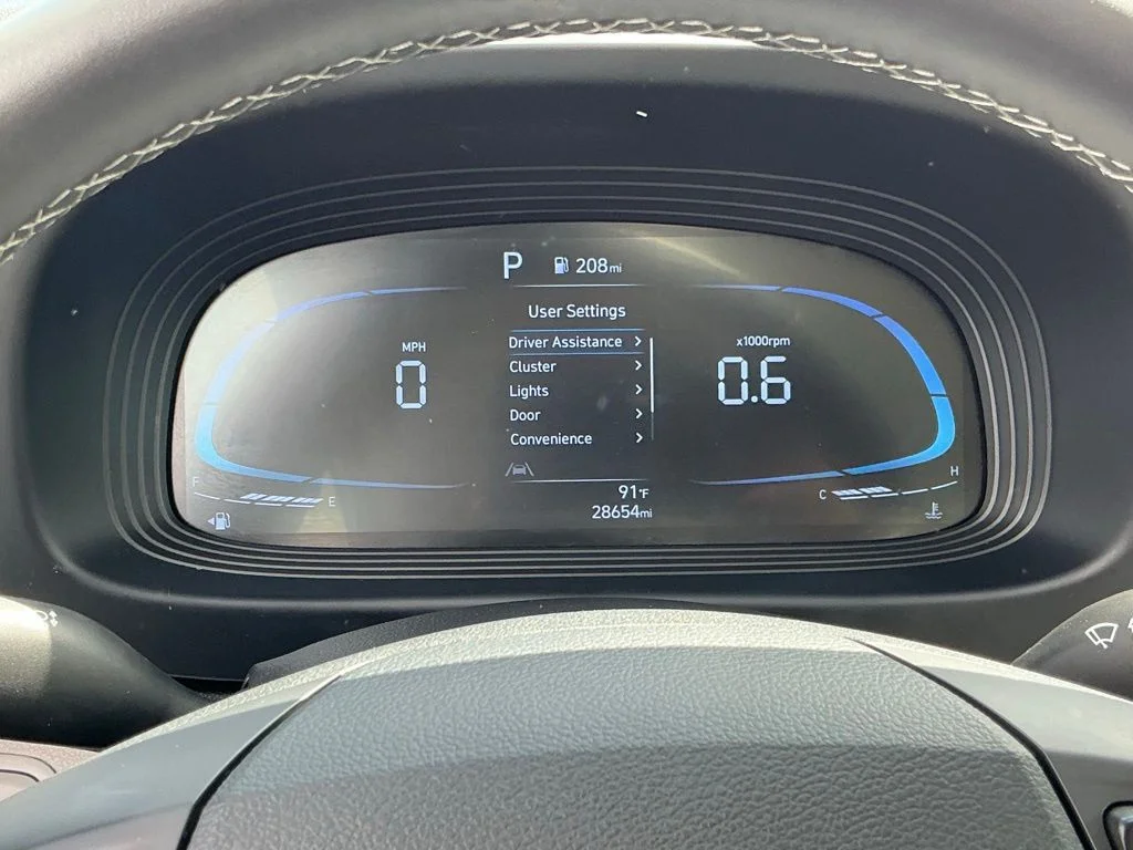 Used 2025 Blue Hyundai SEL image 30