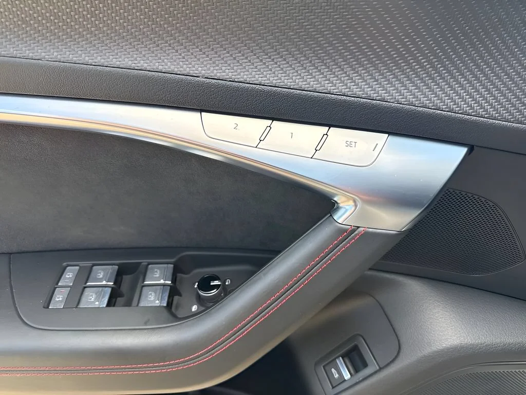 Used 2021  Audi  image 12