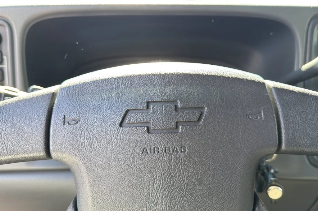 Used 2003 Gray Chevrolet LS image 22