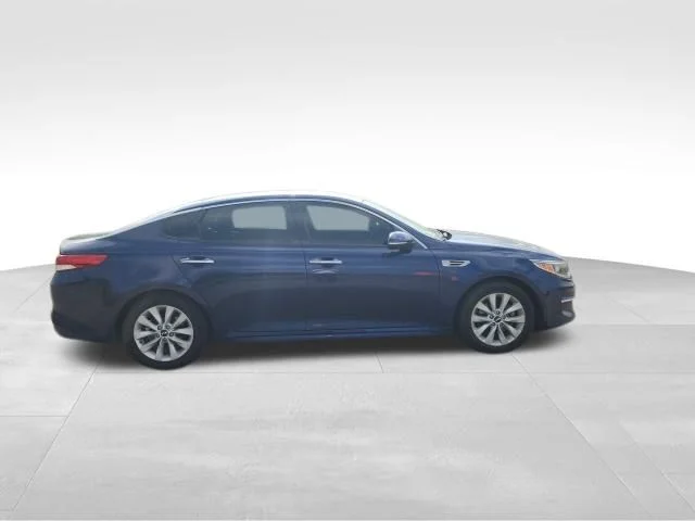 Used 2018 Kia Optima EX with VIN 5XXGU4L31JG229349 for sale in Broken Arrow, OK