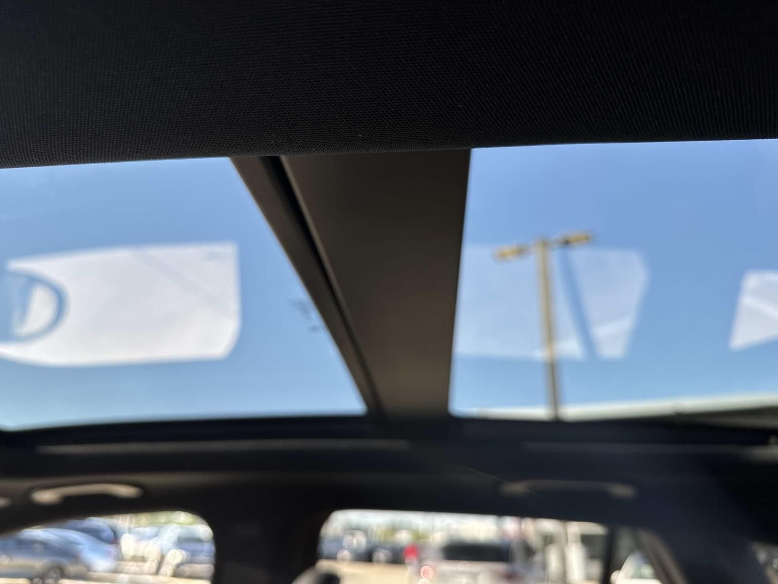 2026 Mercedes-Benz GLC Base - Photo 7