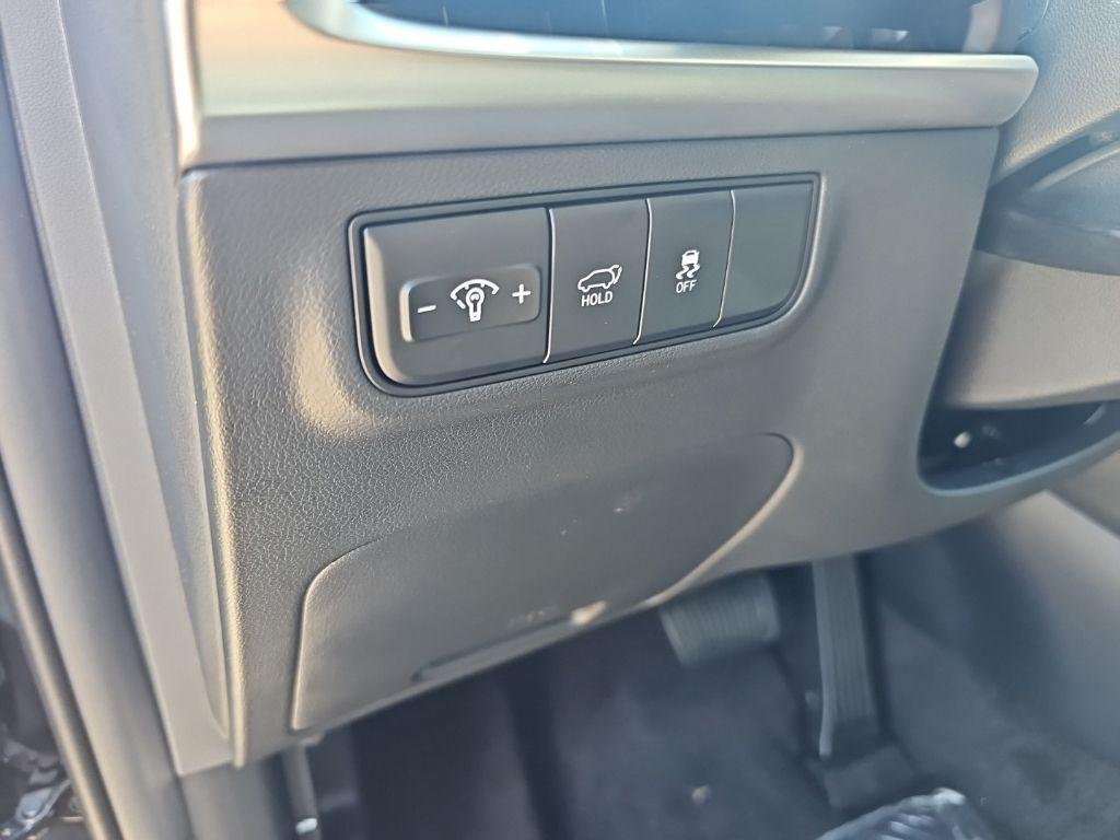 New 2026 Black Hyundai SEL Premium AWD image 15