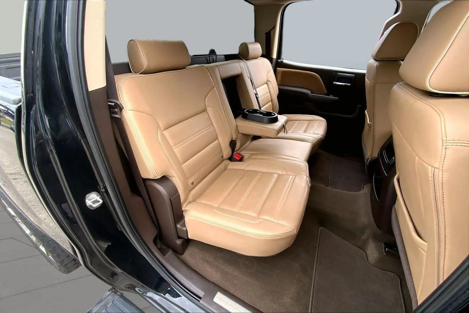 Used 2017 Onyx Black GMC Denali image 20