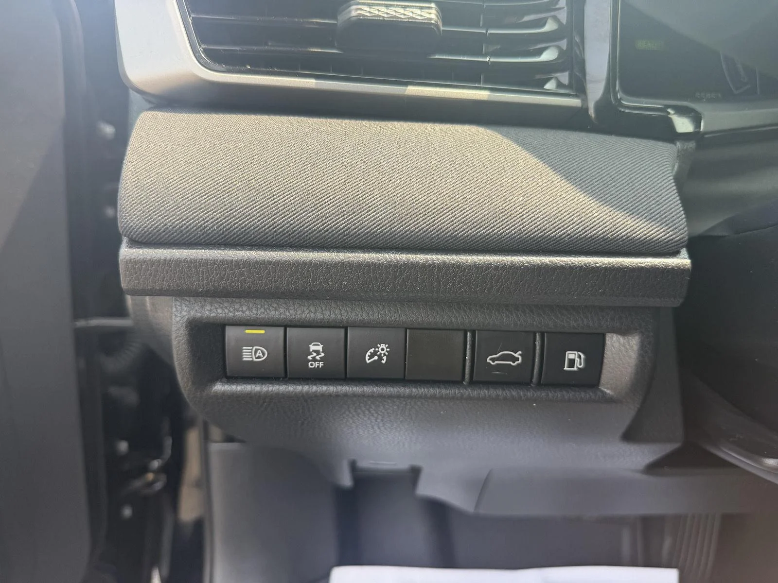 Used 2025 Midnight Black Metallic Toyota LE image 20