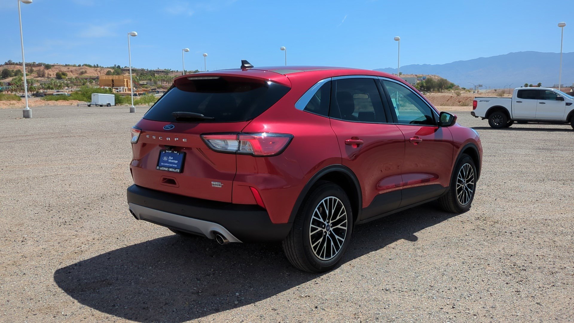 Used 2022 Red Metallic Ford SEL Plug-In Hybrid image 3