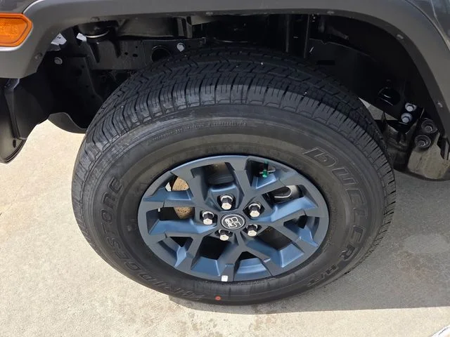 New 2026 Granite Crystal Metallic Clear-Coat Exterior Paint Jeep 85th Anniversary Edition image 16
