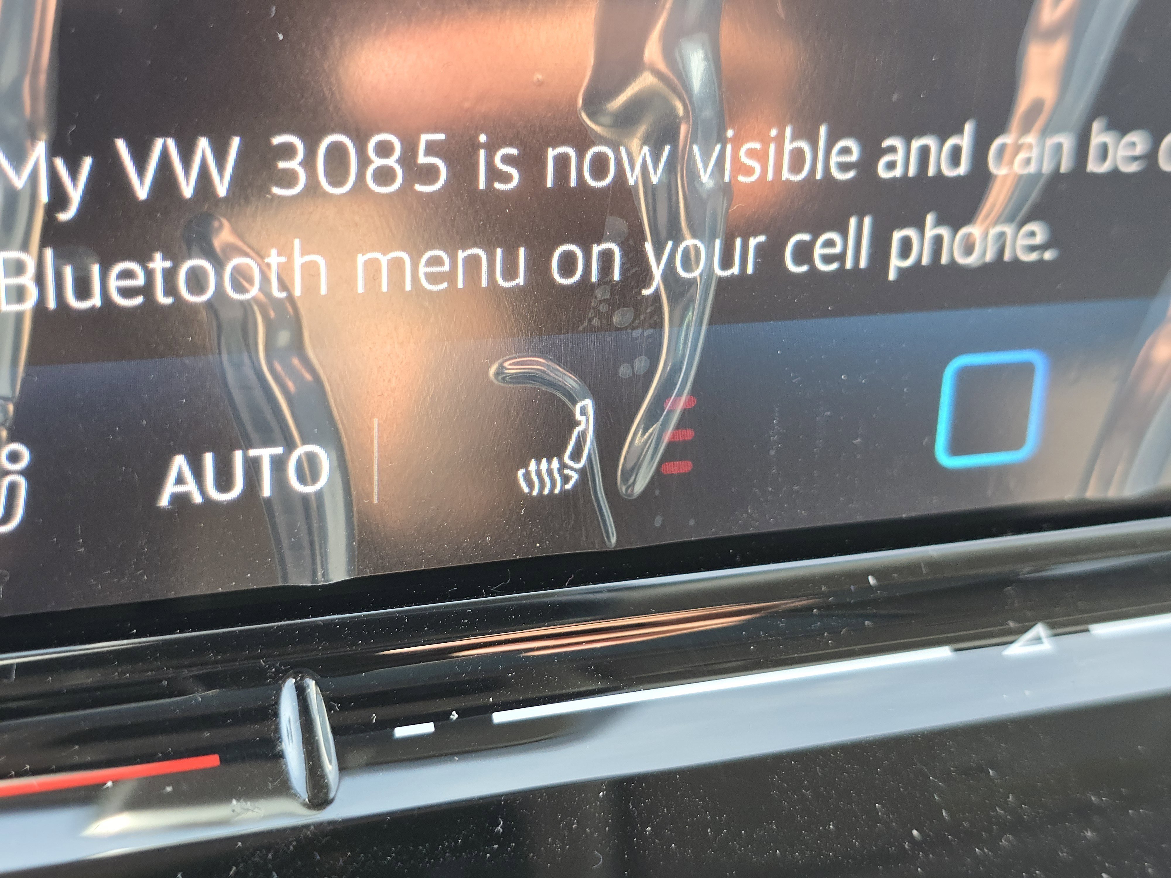 New 2026 Platinum Gray Metallic Volkswagen SE image 26