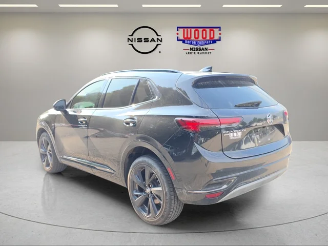 Used 2022 Ebony Twilight Metallic Buick Essence image 4