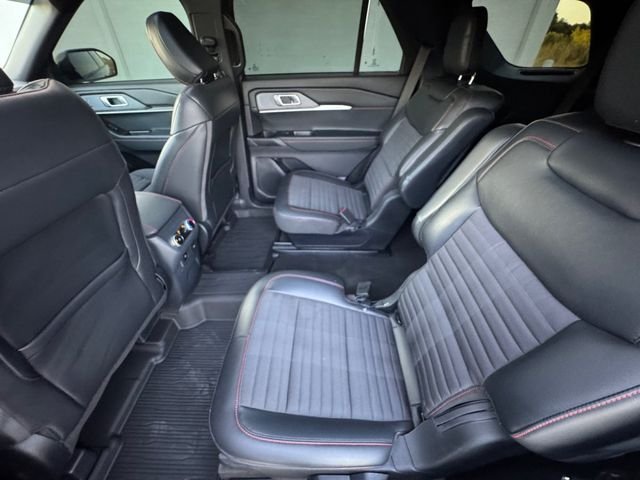 Used 2025 Blue Ford ST-Line image 29