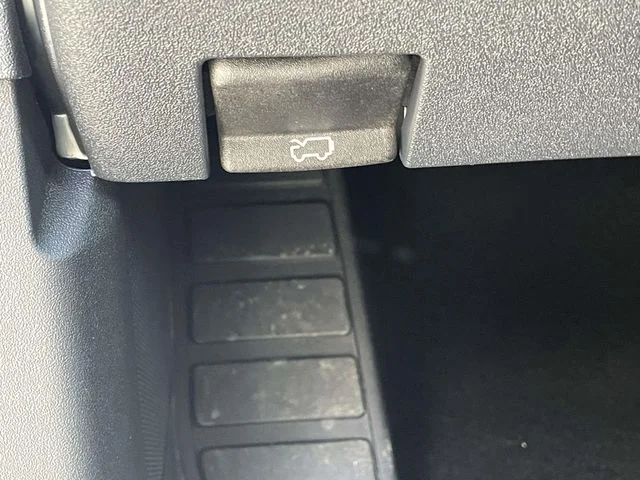 New 2026 White Ford Heritage Edition image 11
