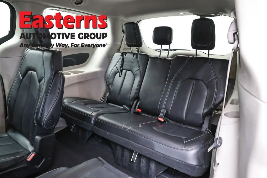 Used 2023 White Chrysler Touring L image 26