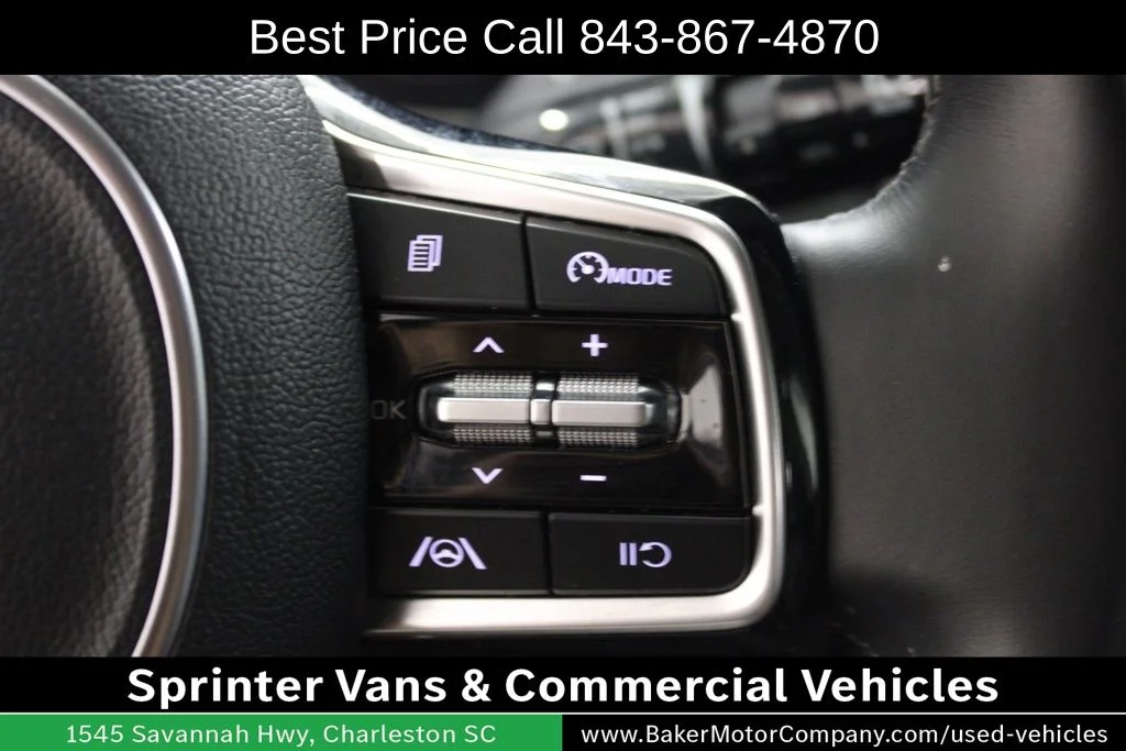 Used 2023 White Pearl Kia S image 23