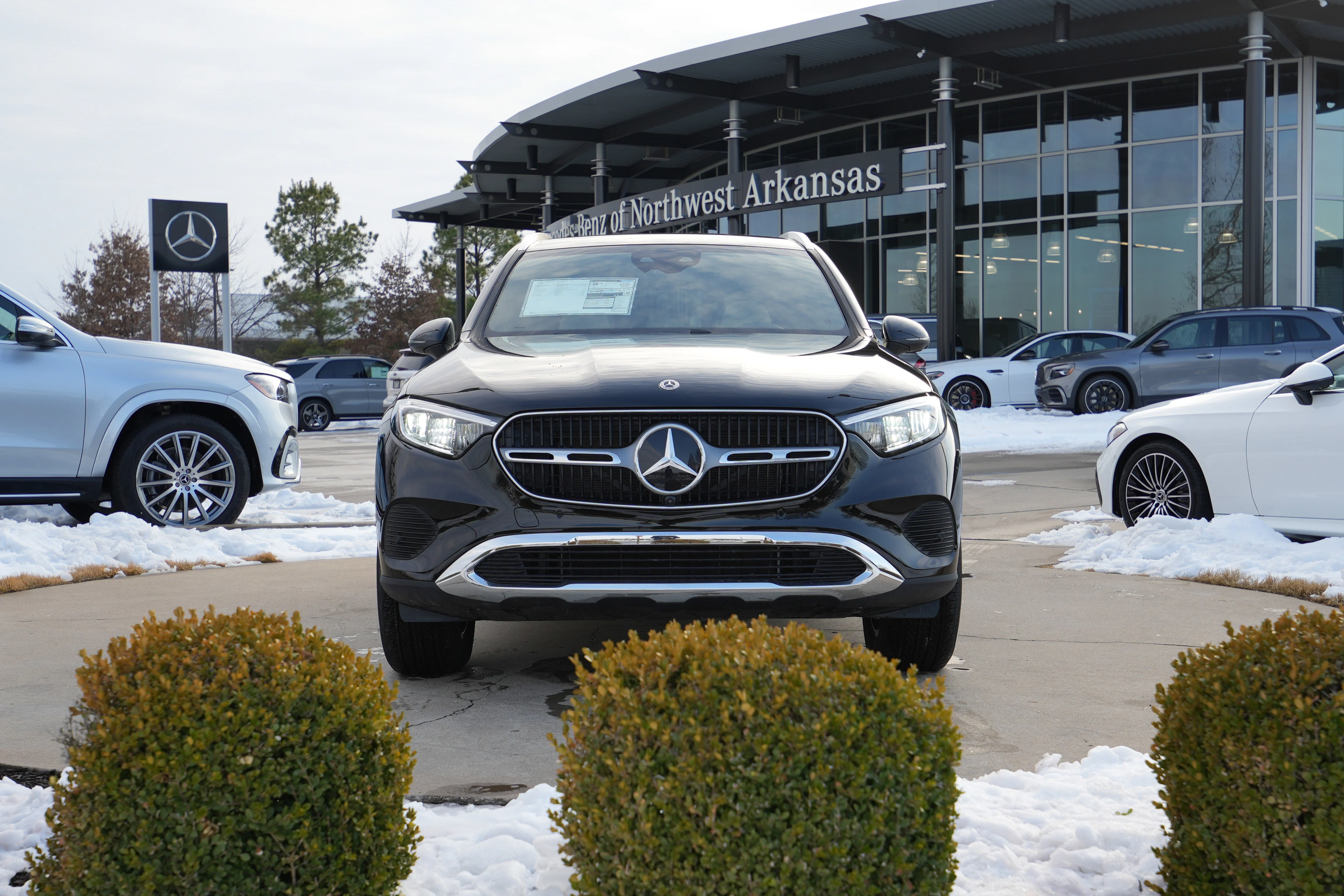 New 2026 OBSIDIAN BLACK Mercedes-Benz GLC 300 image 2