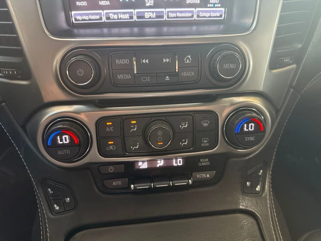 Used 2019 White Chevrolet Premier image 19