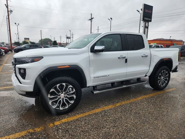 2026 GMC Sierra 4WD Crew Cab Short Box Elevation's photo