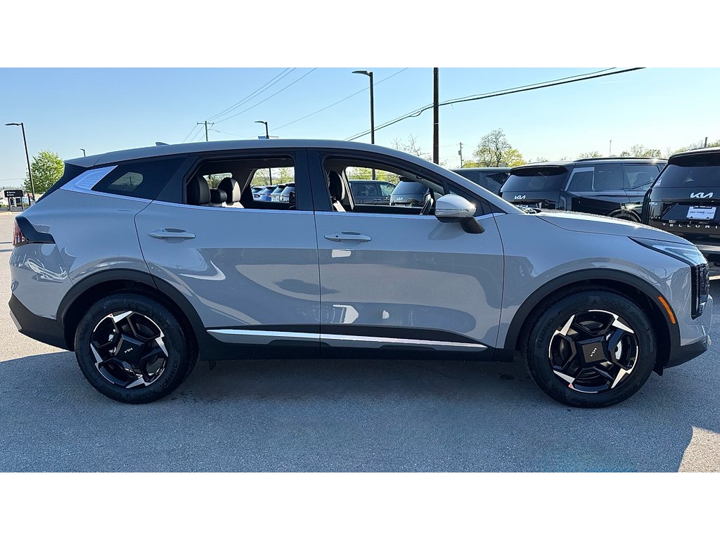 New 2026 Wolf Gray Kia EX image 3