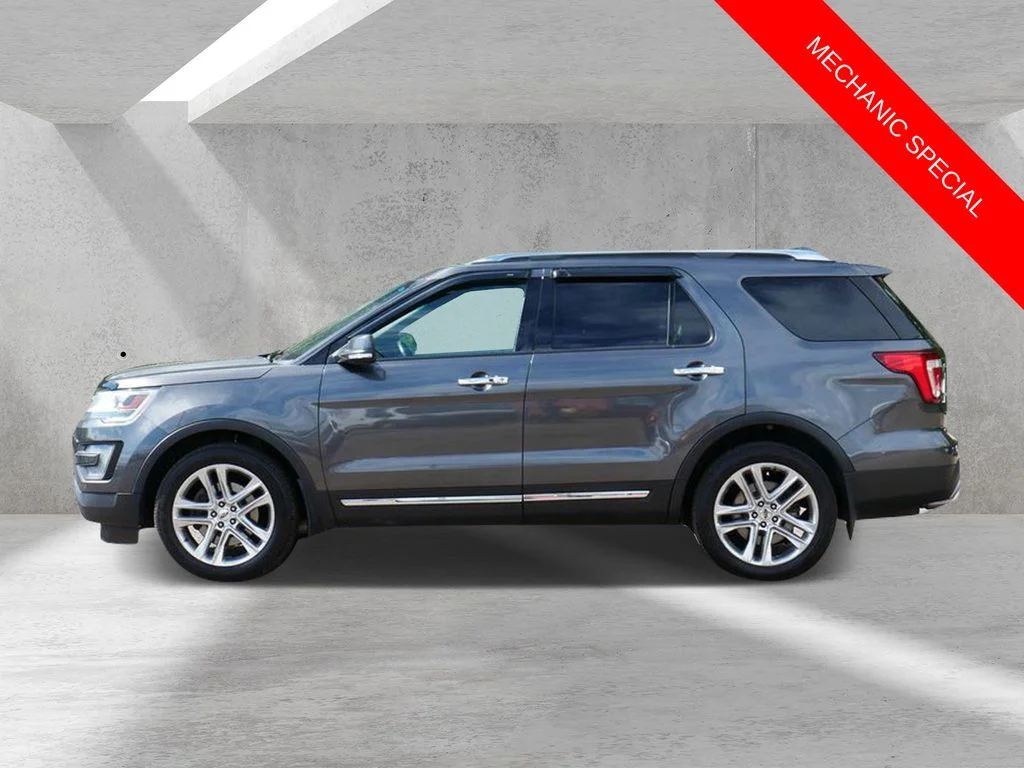 Used 2016 Gray Ford Limited image 5