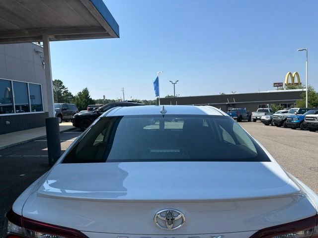Used 2023 White Toyota SE image 5