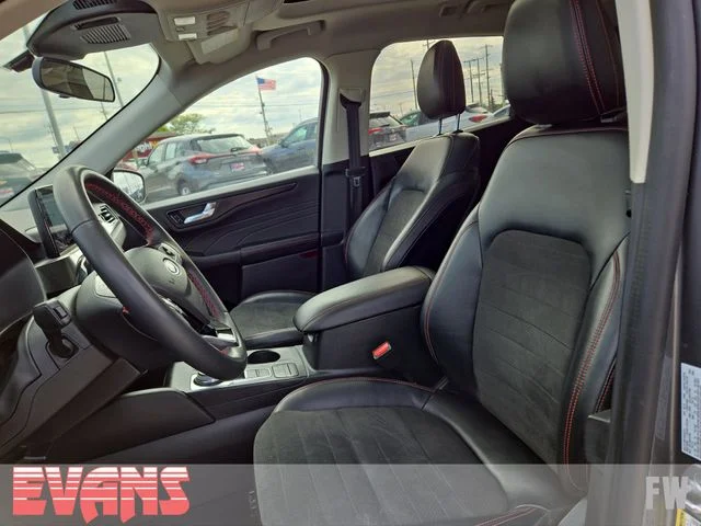 Used 2022 Gray Ford SEL image 16