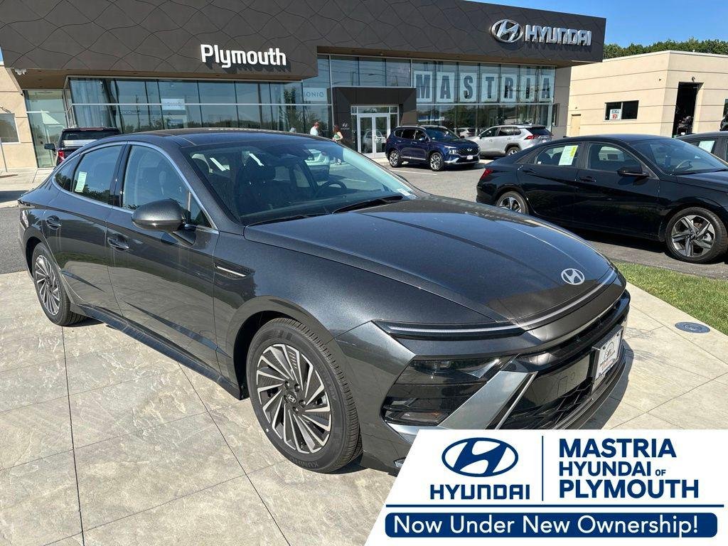 2026 Hyundai Sonata Hybrid