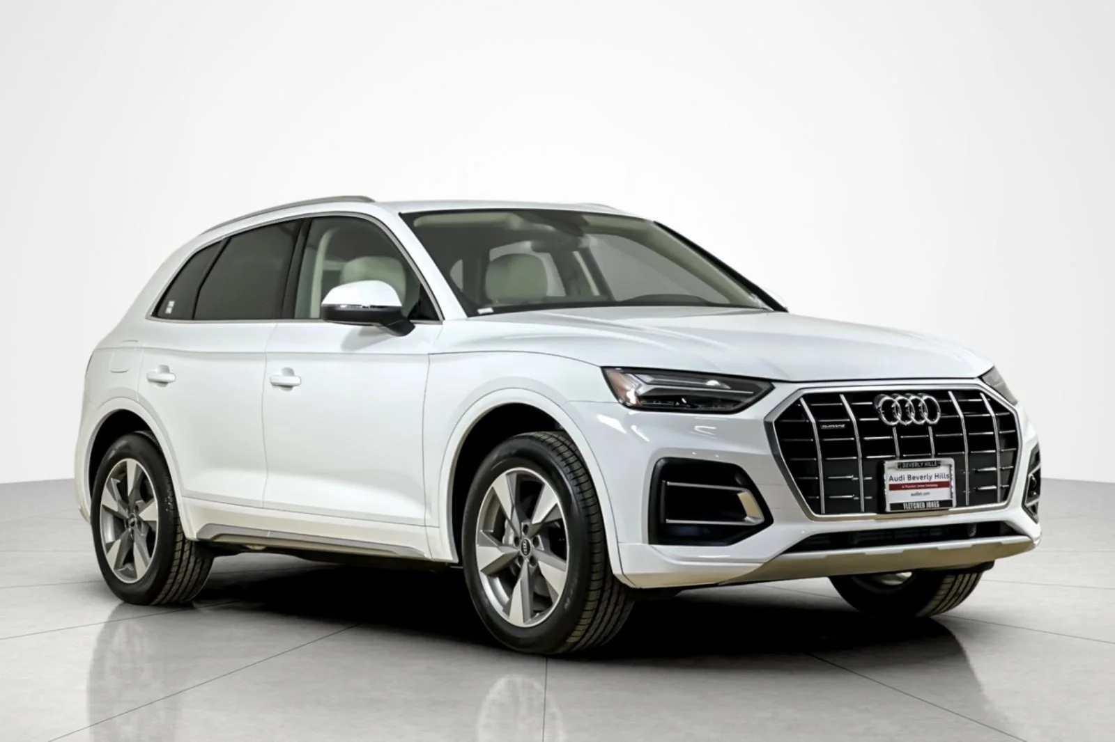 Used 2023 Ibis White Audi Premium 40 TFSI quattro image 7