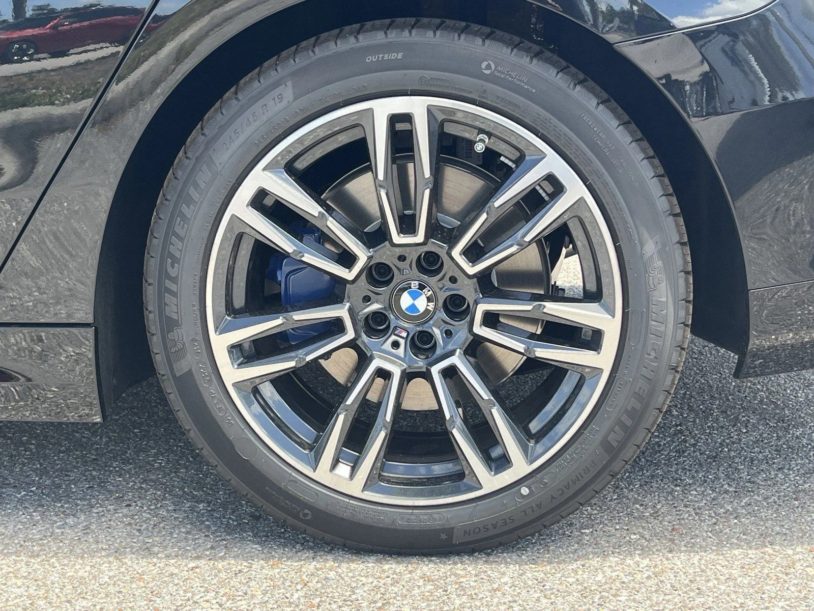New 2027 Black Sapphire Metallic BMW 530i image 12