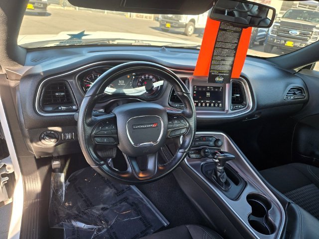 Used 2021 White Dodge SXT image 6