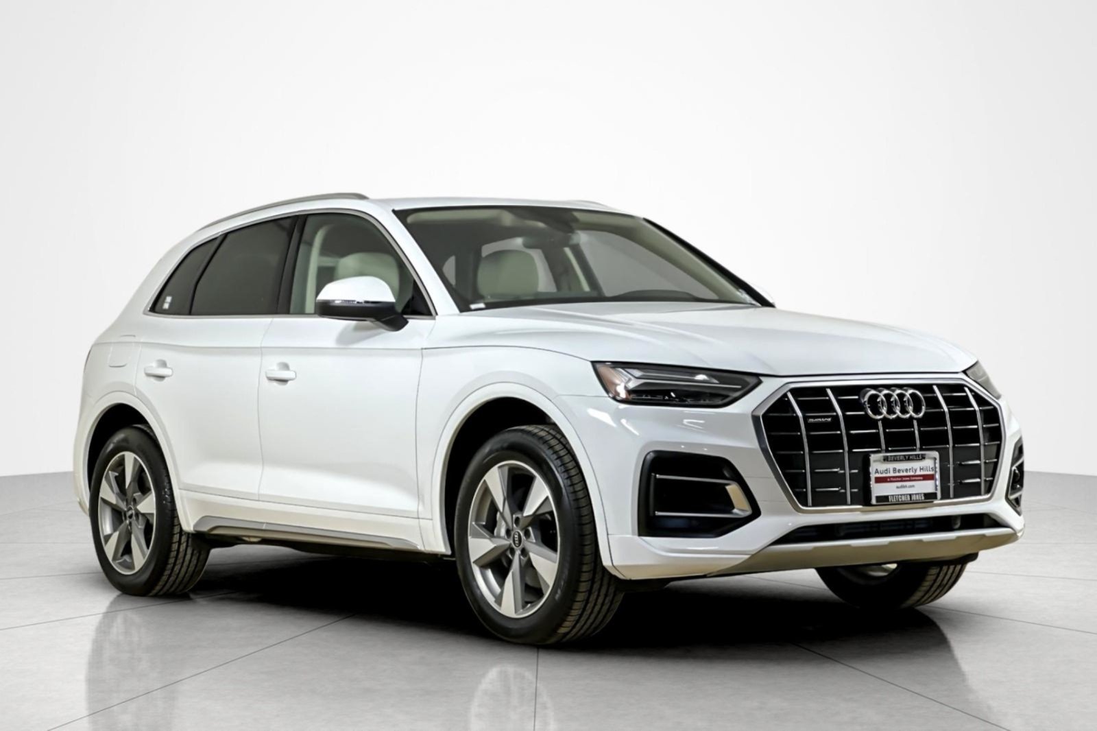Used 2023 Ibis White Audi Premium 40 TFSI quattro image 7