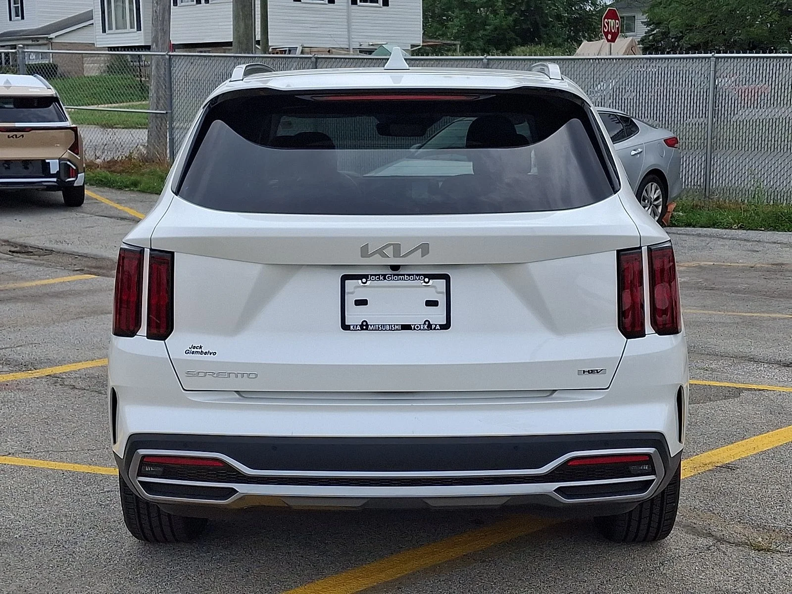 Certified Used 2023 White Kia SX Prestige image 3