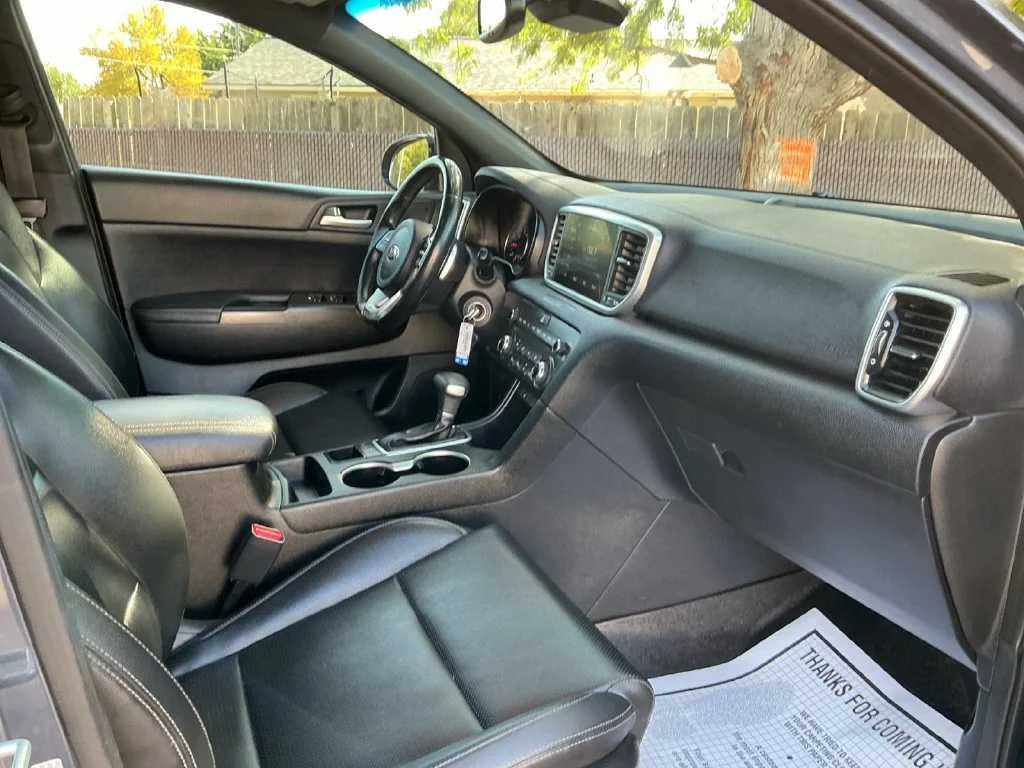 Used 2020 Blue Kia S image 31