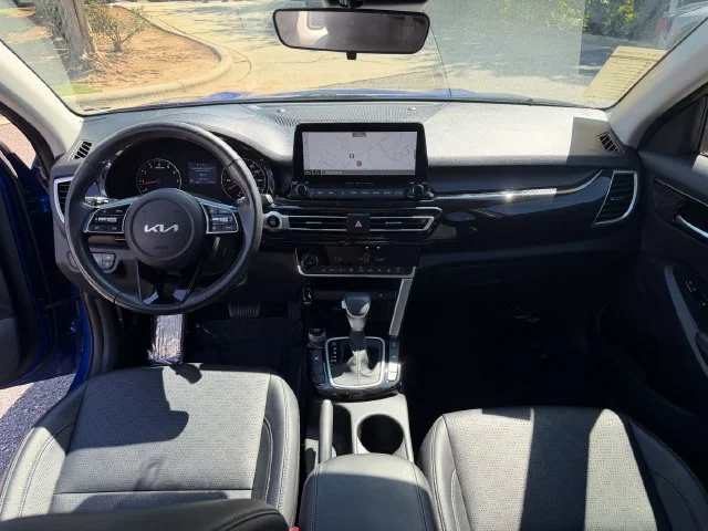 Certified Used 2023 Neptune Blue Kia EX image 15