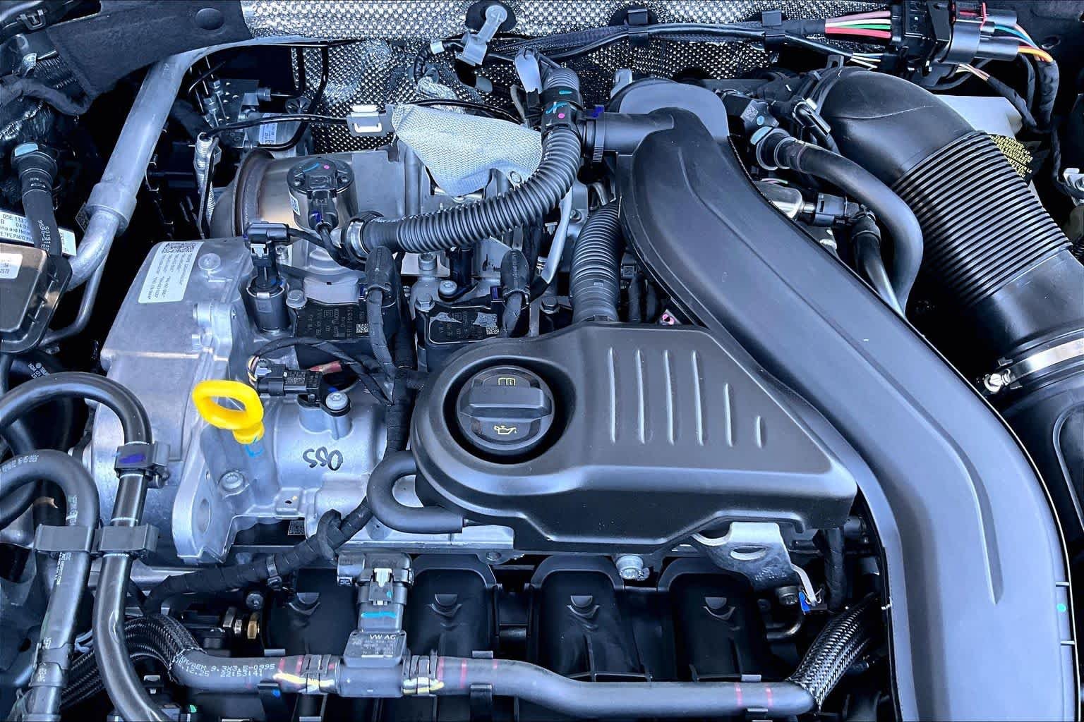 New 2026 Platinum Gray Metallic Volkswagen 1.5T SE image 17