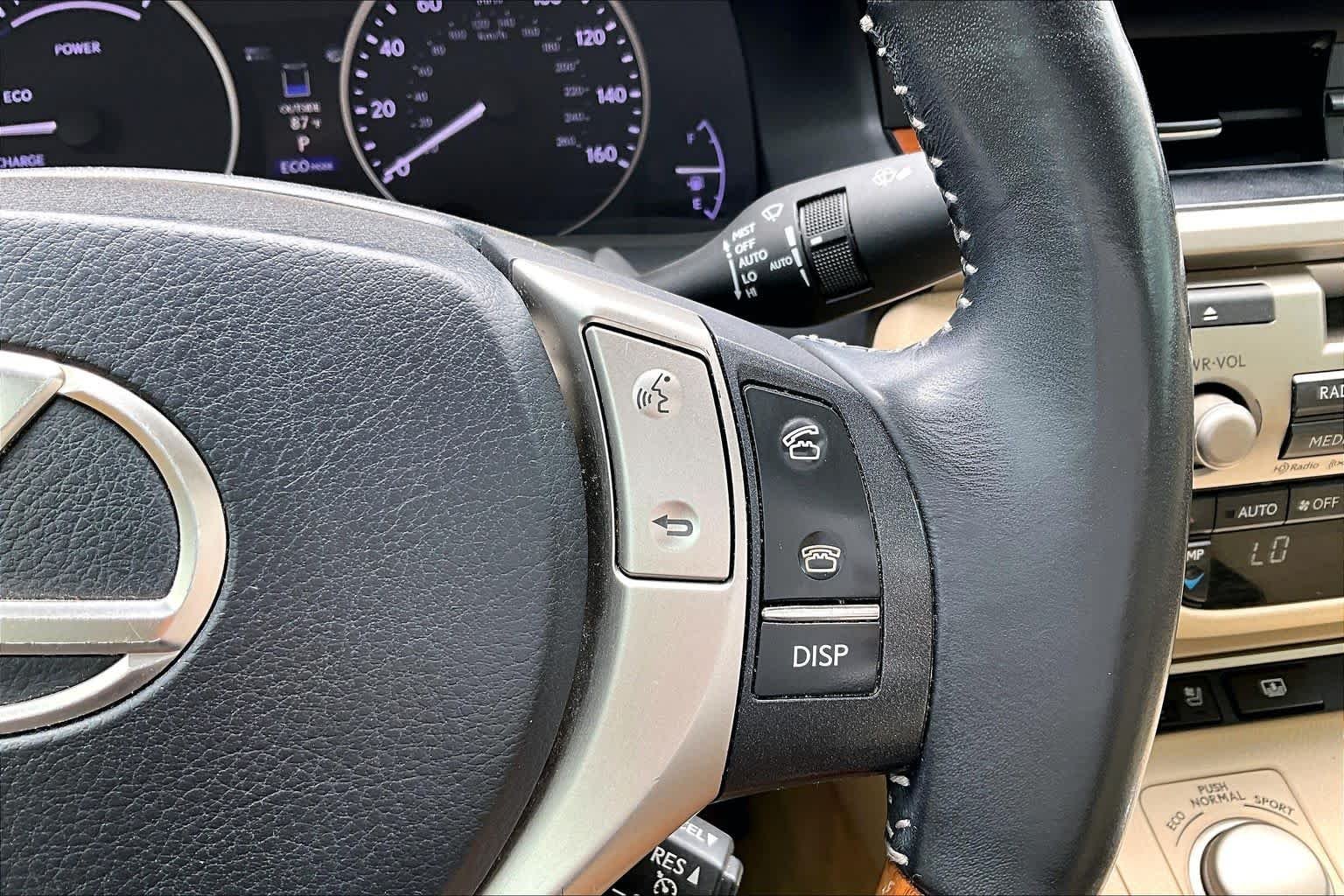 Used 2014 Nebula Gray Pearl Lexus Hybrid image 24