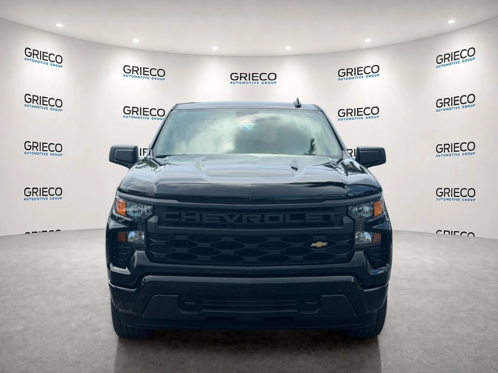 Used 2025 Black Chevrolet Custom image 2