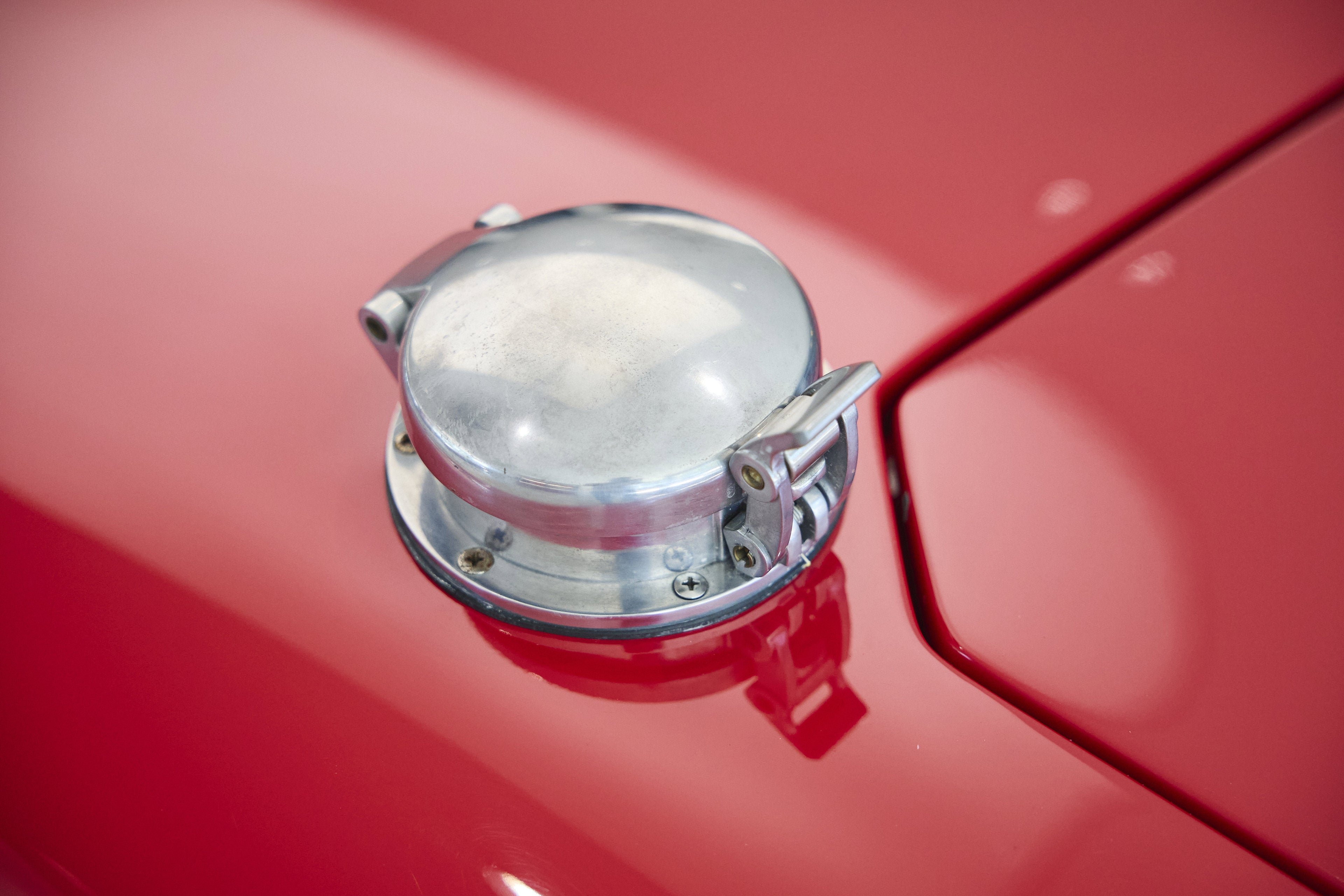 Used 1967 Rosso Ferrari  image 21