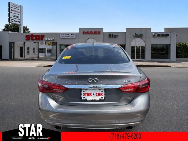 Certified Used 2018 Graphite Shadow INFINITI 3.0t LUXE image 6