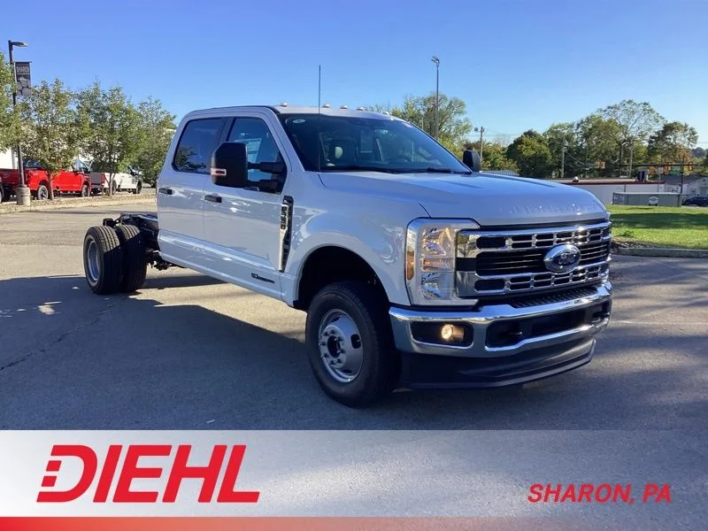 New 2026 White Ford XL image 1