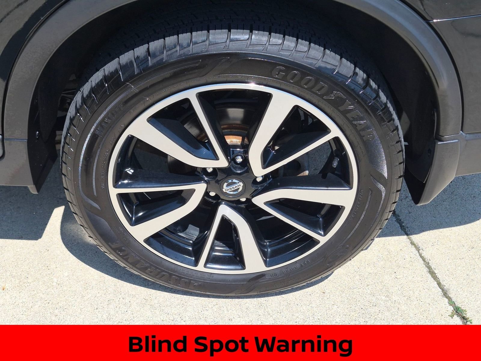 Certified Used 2020 Magnetic Black Pearl Nissan SL image 14
