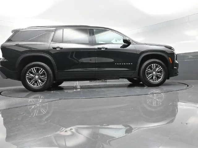 Used 2026 Black Chevrolet LT image 43