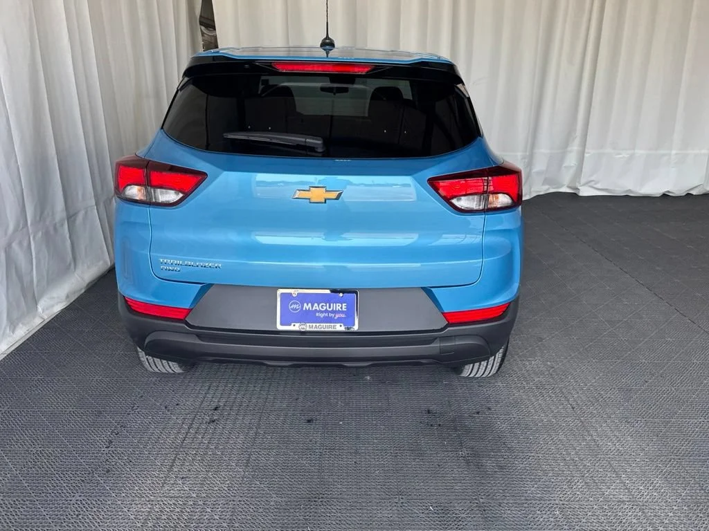 New 2026 Marina Blue Metallic Chevrolet LS image 4