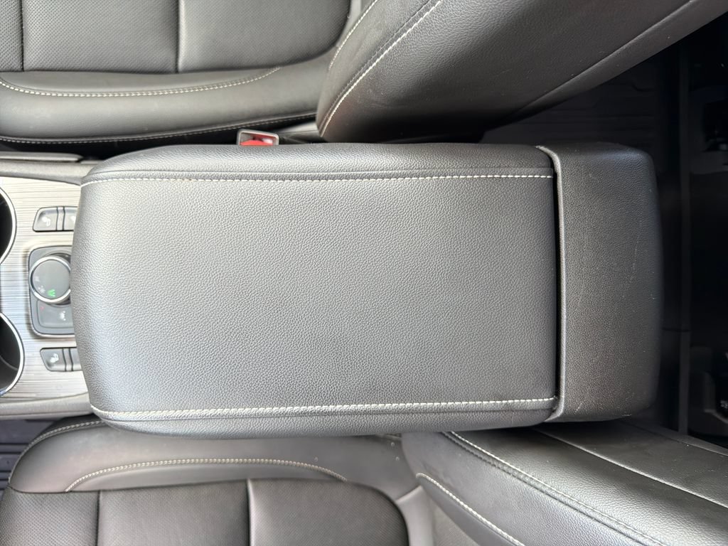 2023 GMC Acadia SLT - Photo 29