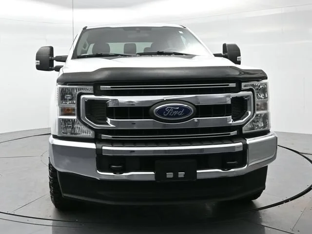 Used 2020 White Ford XL image 2