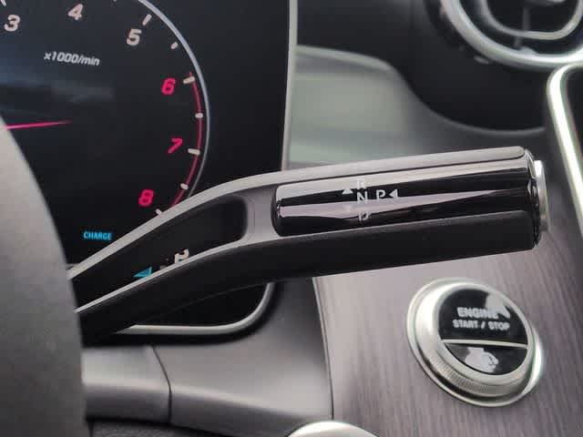 New 2026 Polar White Mercedes-Benz GLC 300 image 31