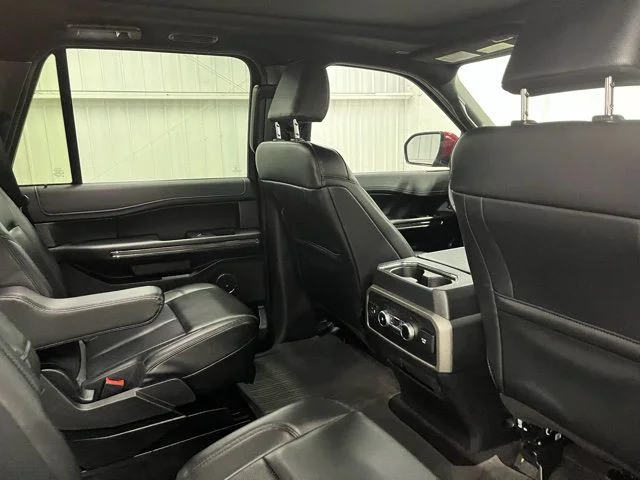 2021 Ford Expedition XLT - Photo 16