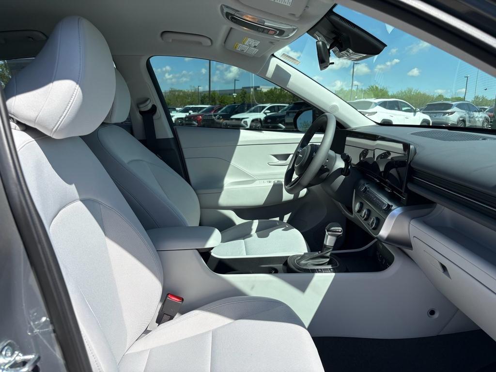 New 2026 Ecotronic Gray Pearl Hyundai SE FWD image 25