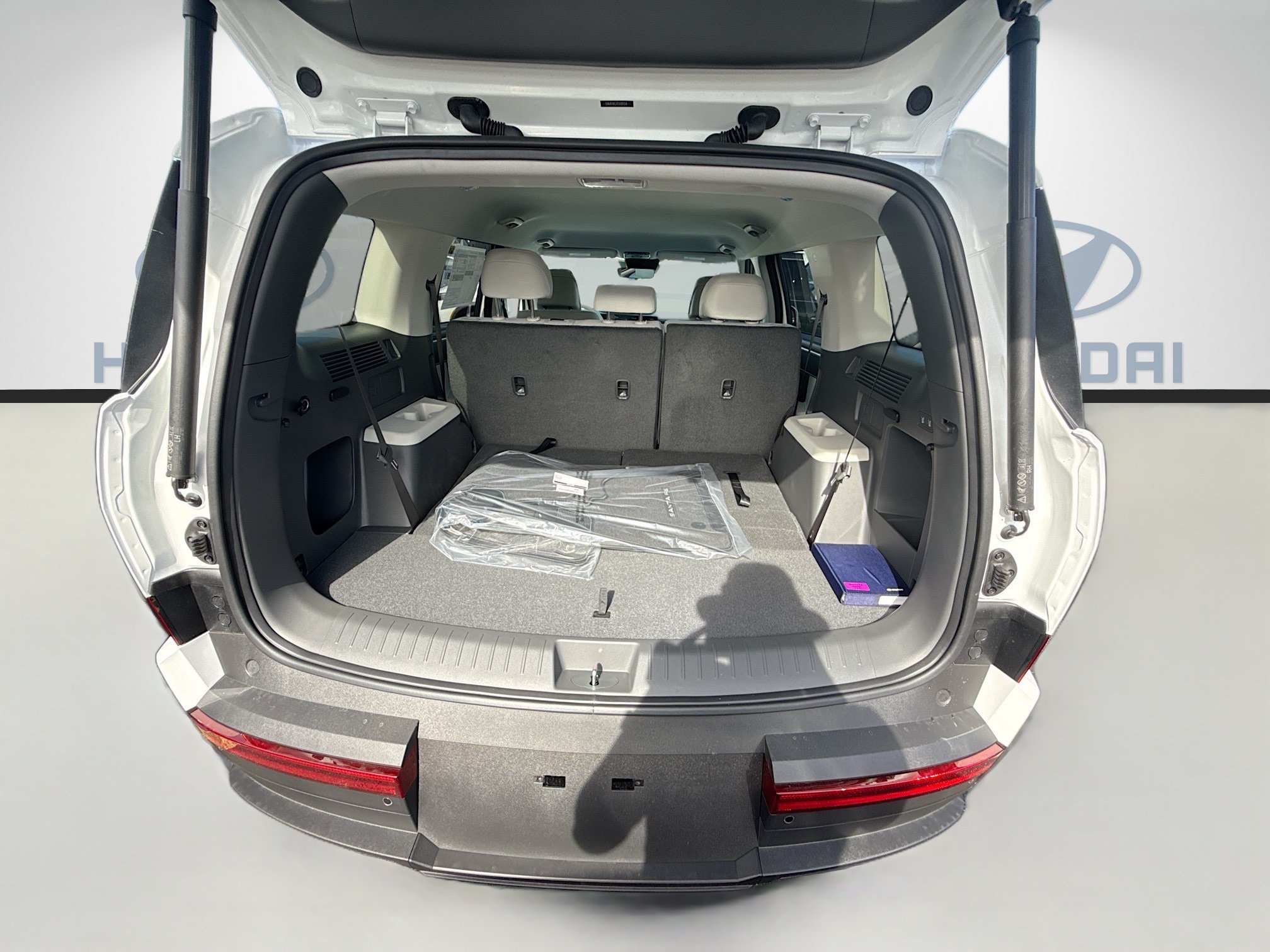 New 2026 Serenity White Hyundai SE image 42