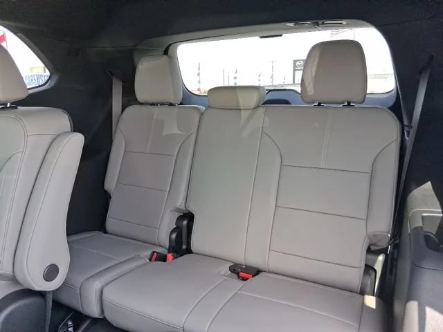2026 GMC Acadia Elevation - Photo 16