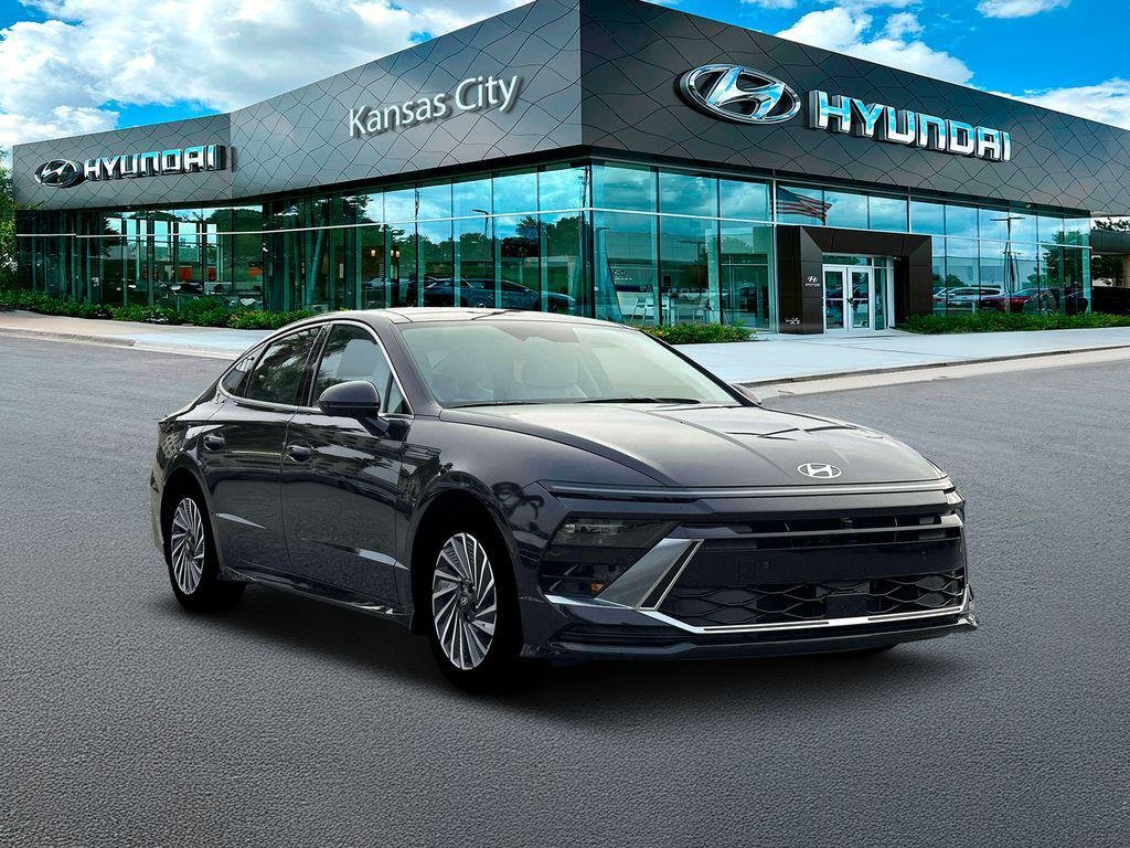 New 2026 Carbon Blue Hyundai Limited image 11